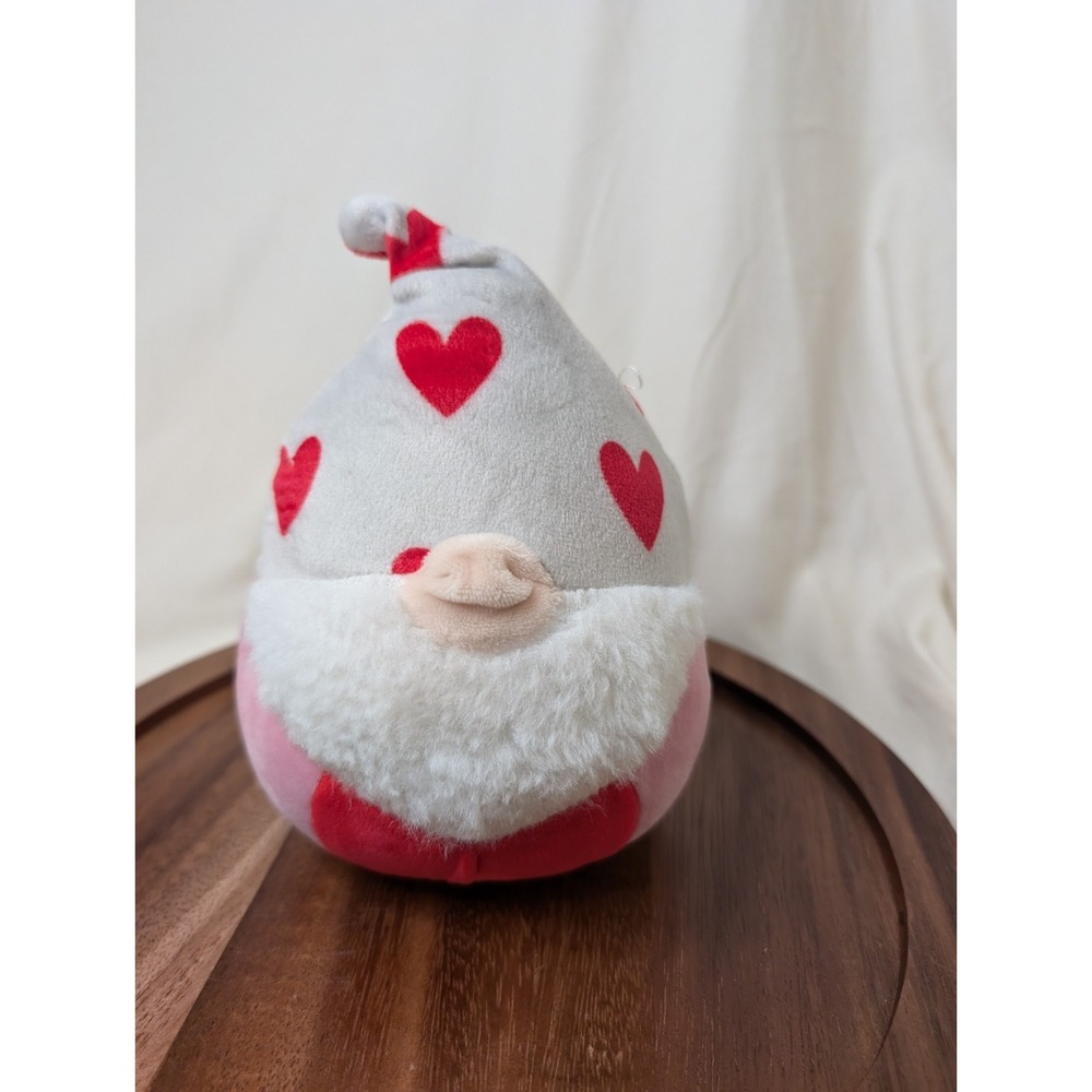 Squishmallows Remmy Gnome Plush Valentine's‎ Stuffed Animal Toy 6" Hearts